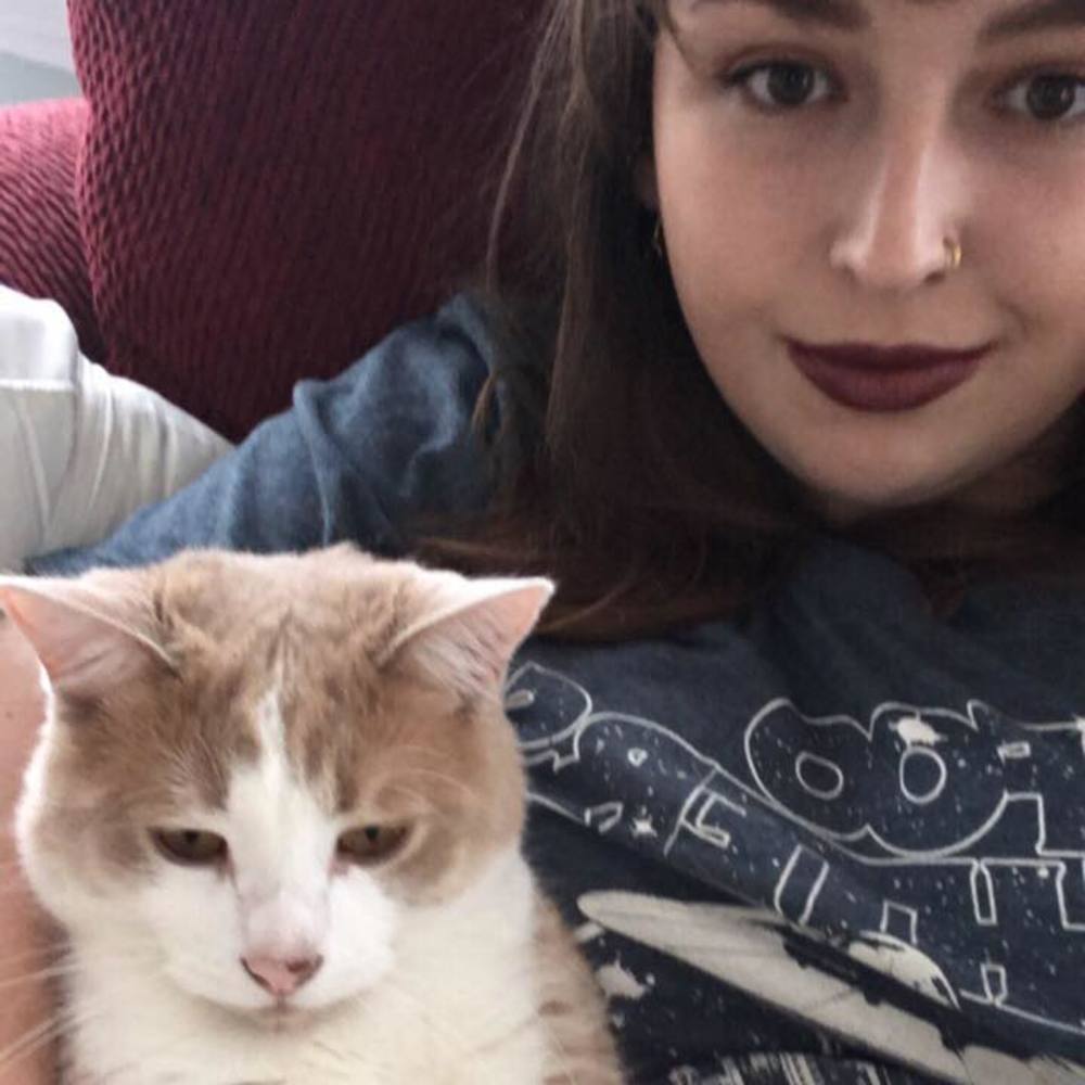 Meet your Posher, Tessa